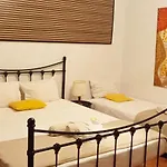 Casa Os Maias - Jardim, Terraço E Espaço 11 Pessoas Séjour chez l'habitant