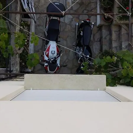 Casa Os Maias - Jardim, Terraco E Espaco 10 Pessoas * מירנדלה