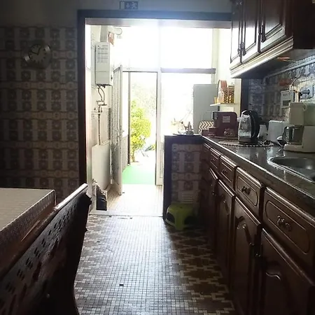 Casa Os Maias - Jardim, Terraço E Espaço 11 Pessoas Quarto em Acomodações Particulares