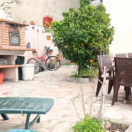 Habitación en casa particular Casa Os Maias - Jardim, Terraco E Espaco 10 Pessoas Mirandela