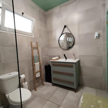 Homestay szállás Casa Os Maias - Jardim, Terraco E Espaco 10 Pessoas *