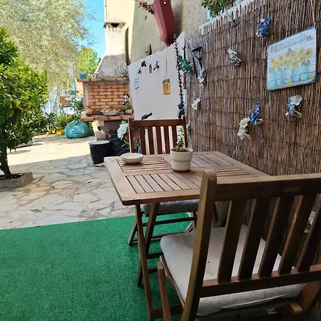 בית אירוח Casa Os Maias - Jardim, Terraco E Espaco 10 Pessoas *