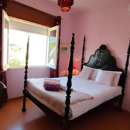 民宿 Casa Os Maias - Jardim, Terraco E Espaco 10 Pessoas 米兰德拉