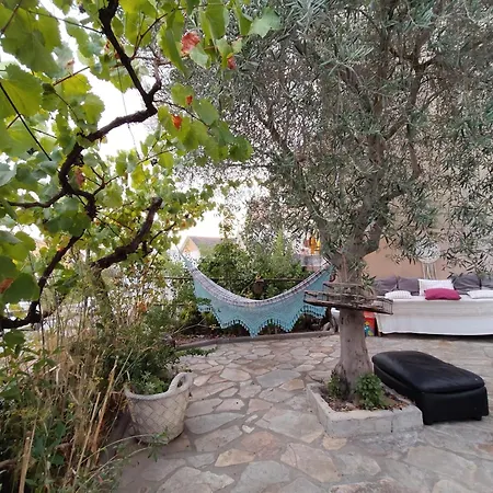 Casa Os Maias - Jardim, Terraco E Espaco 10 Pessoas