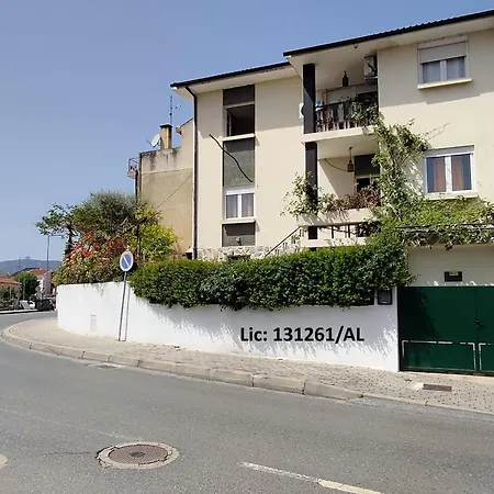 Homestay szállás Casa Os Maias - Jardim, Terraco E Espaco 10 Pessoas