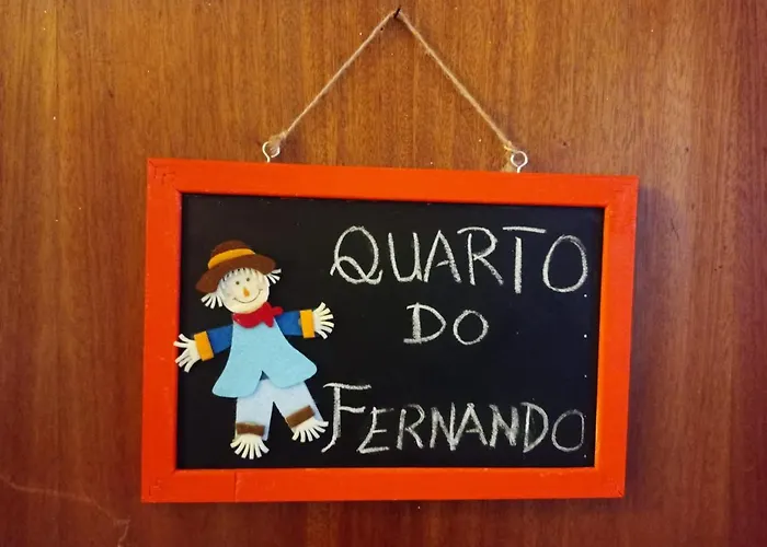 Casa Os Maias - Jardim, Terraço E Espaço 11 Pessoas Quarto em Acomodações Particulares Mirandela