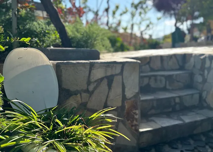 Quarto em Acomodações Particulares Casa Os Maias - Jardim, Terraço E Espaço 11 Pessoas Mirandela