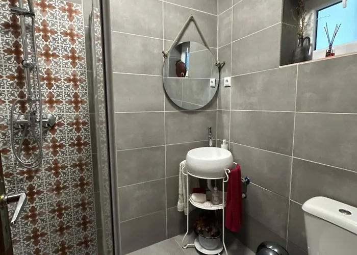 Casa Os Maias - Jardim, Terraço E Espaço 11 Pessoas Quarto em Acomodações Particulares *