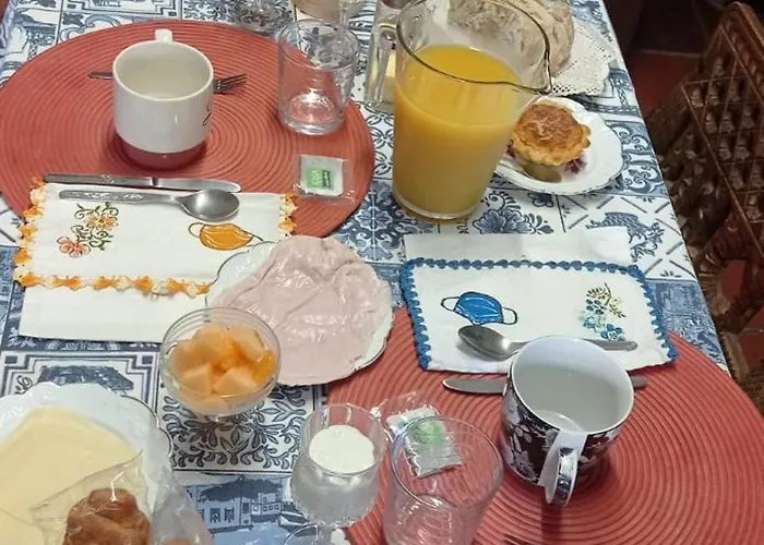 Local Os Maias 미란델라