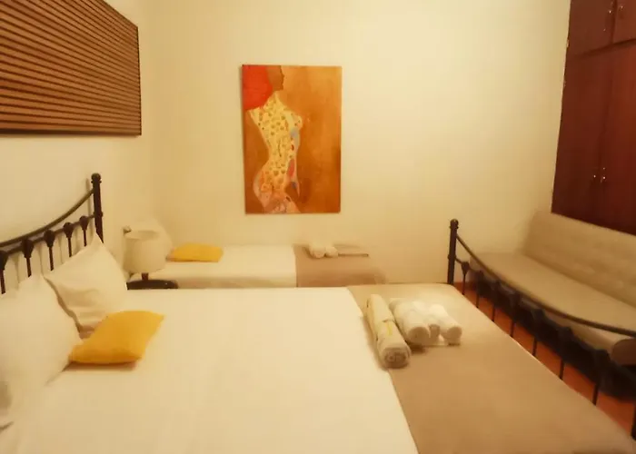 ホームステイ Casa Os Maias - Jardim, Terraco E Espaco 11 Pessoas *