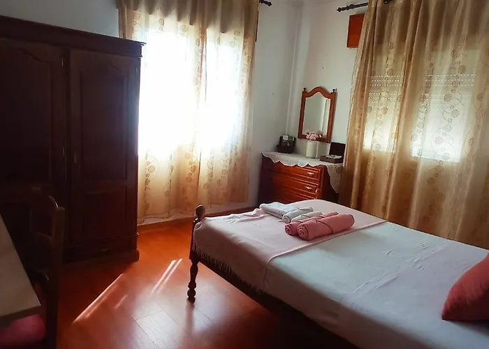 Casa Os Maias - Jardim, Terraco E Espaco 11 Pessoas ミランデラ