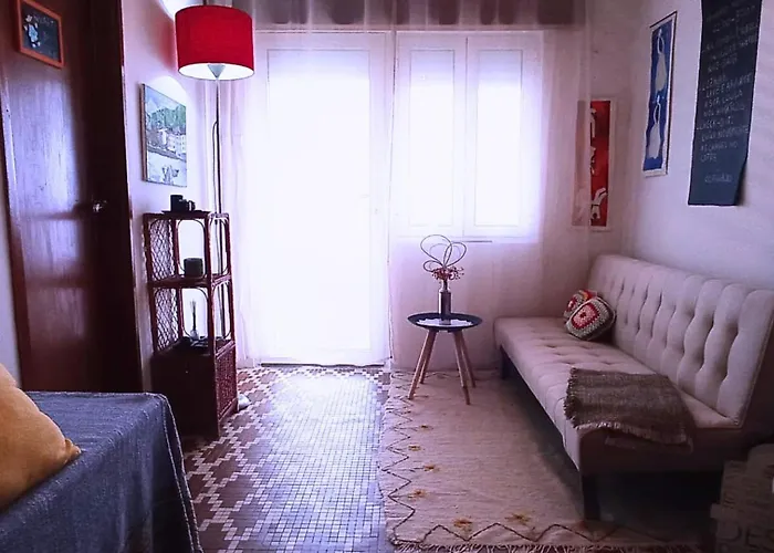 Casa Os Maias - Jardim, Terraco E Espaco 11 Pessoas ホームステイ *