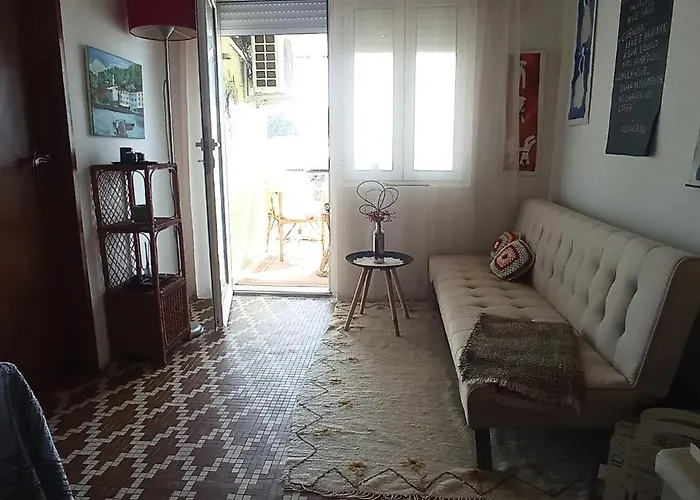 Casa Os Maias - Jardim, Terraco E Espaco 11 Pessoas ホームステイ *